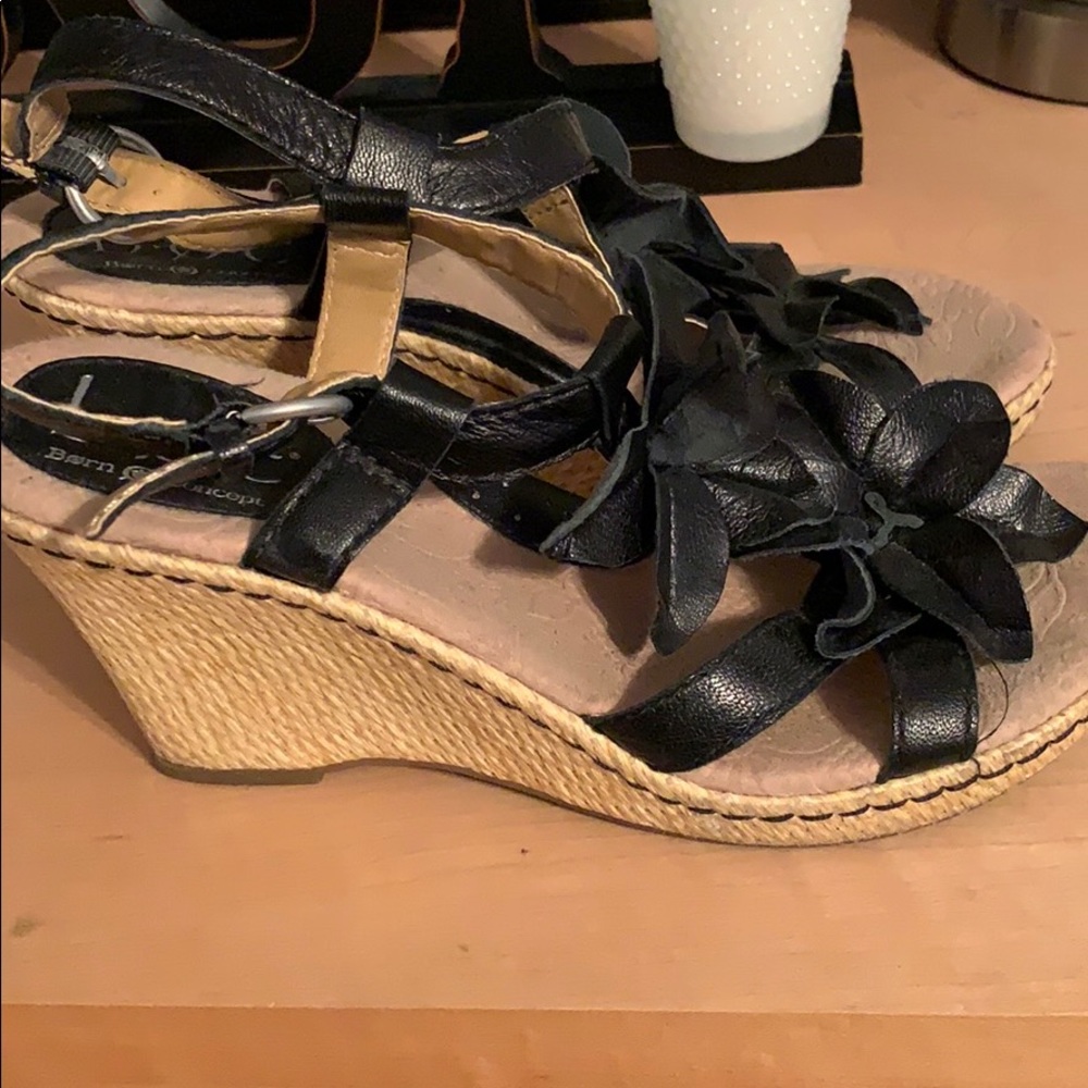 Born wedgy sandals